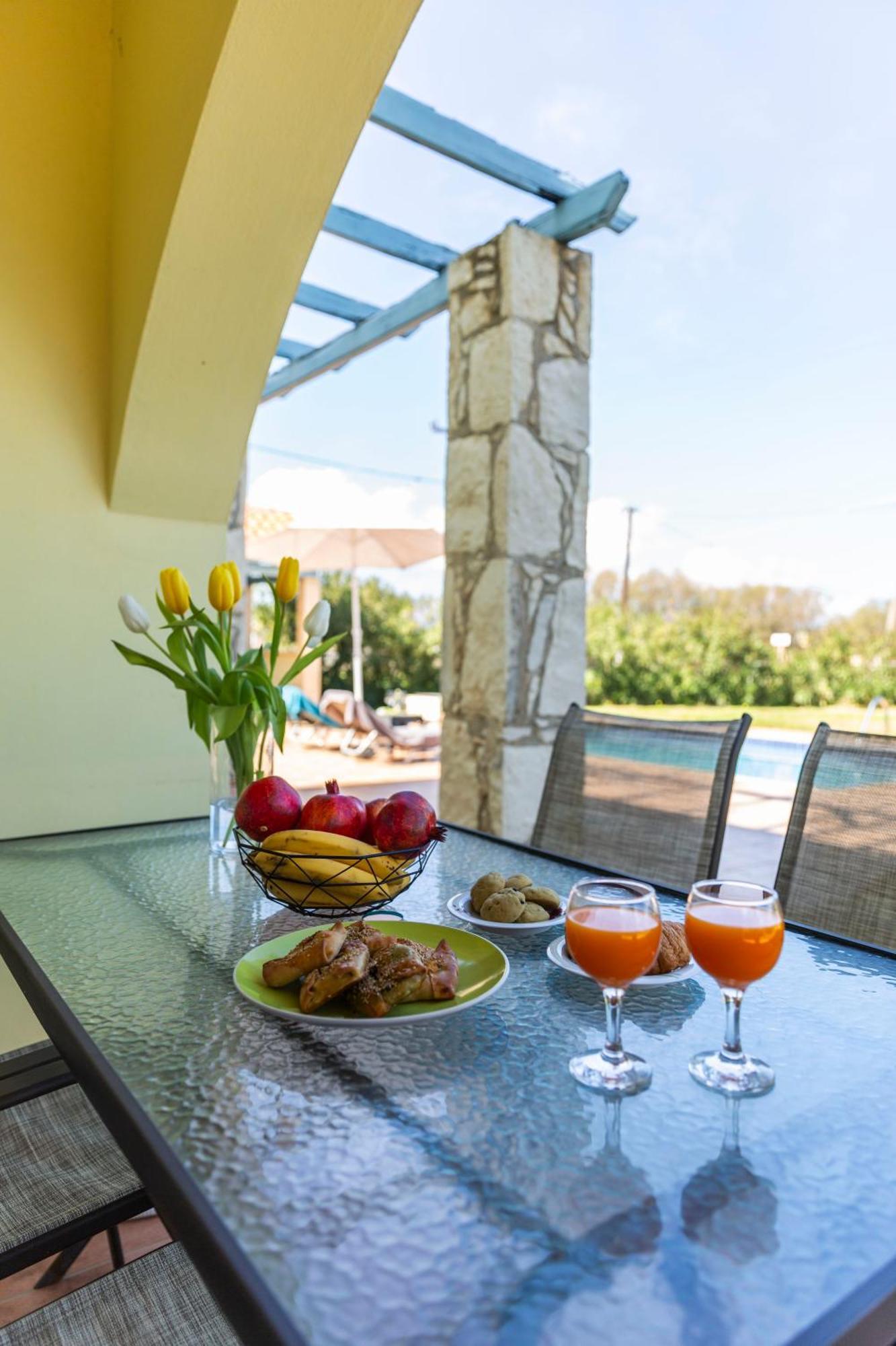 Villa Diana ตาวโรไนติส ภายนอก รูปภาพ